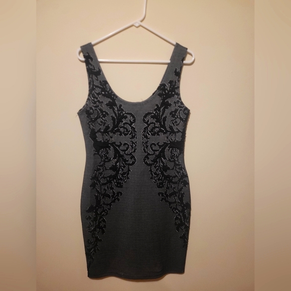 Suzy Shier Dress - Picture 1 of 2